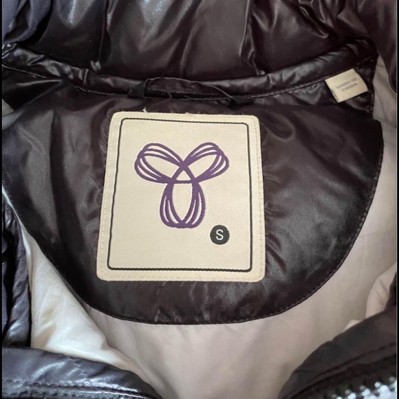 TNA puffer jacket - Picture 3 of 5